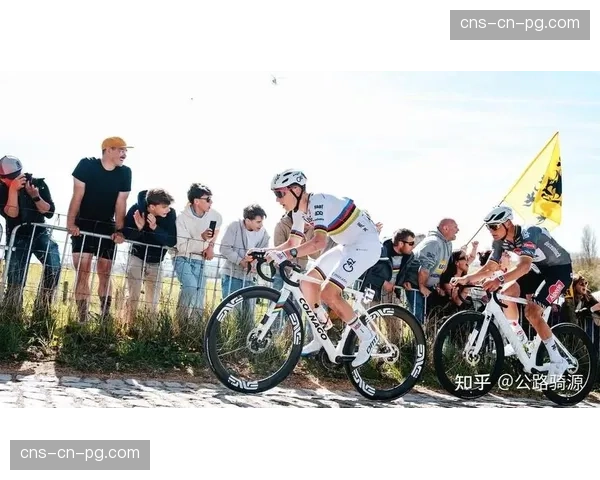 特写：机械故障！波加查在鲁贝赛车场外紧急换车