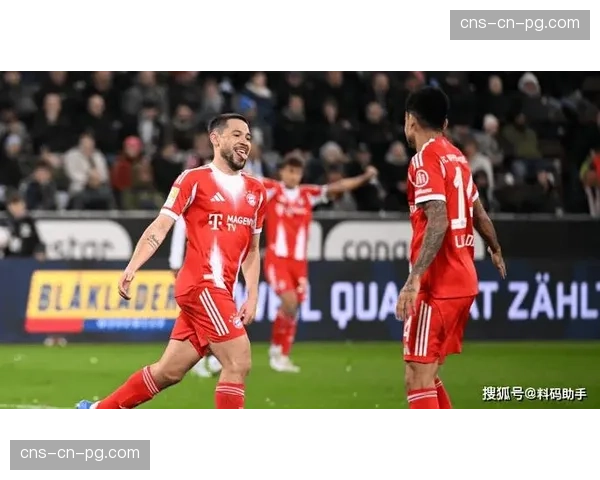 比赛第89分钟，拜仁仍在前场实施高压逼抢，圣保利球员难以出球